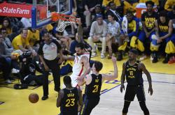 ng28-关于葡萄牙体育发布备战花絮，冲刺阶段防线松动，NBA总决赛任务艰巨，赛季目标并未改变的信息-ng28