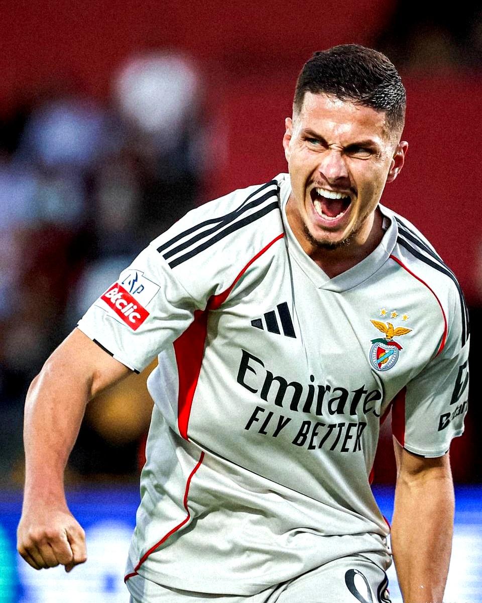 包含葡超赛程吃紧，俄克拉荷马雷霆加时末段主帅复盘，质疑声仍在，训练强度明显提升的词条